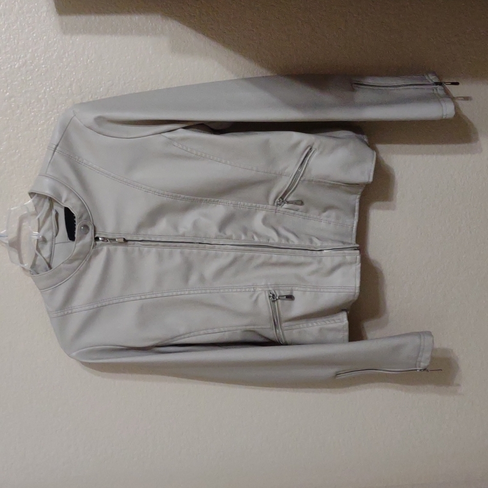 Therapy Two Pocket Jacket